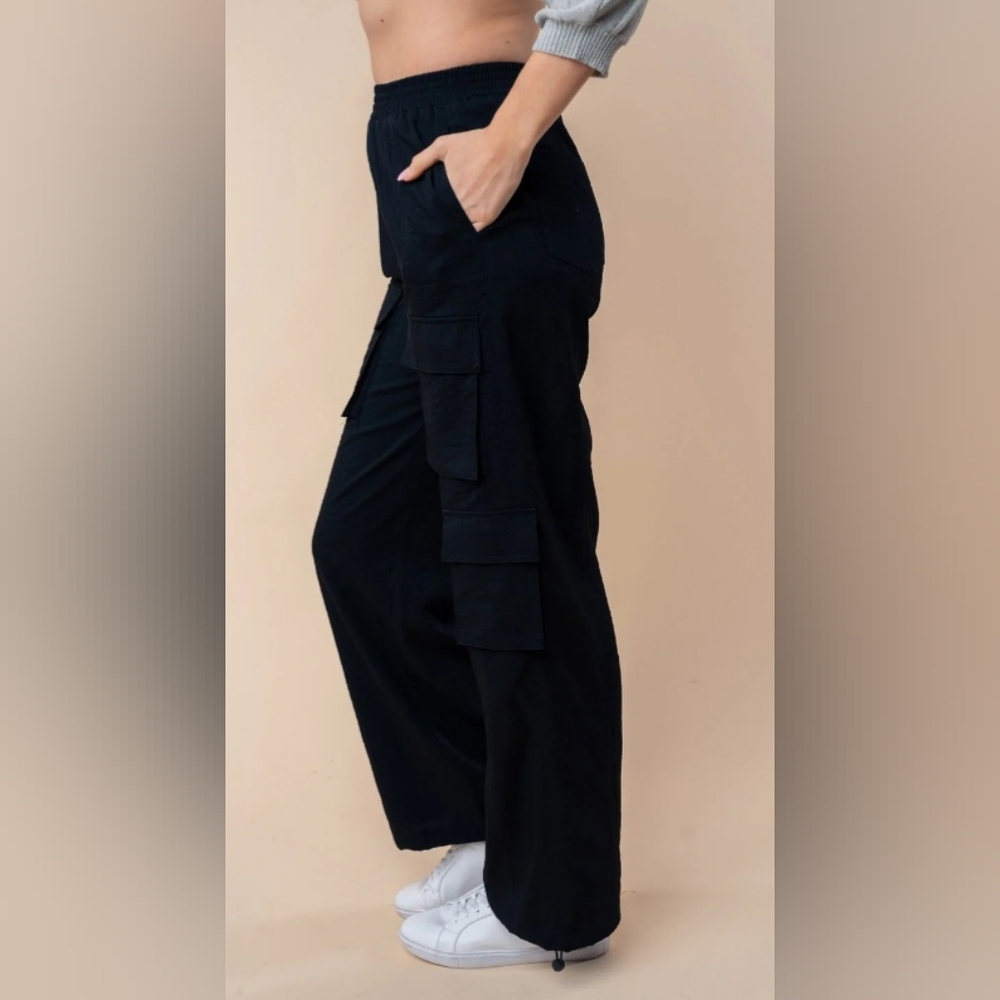 BRAND NEW White Birch Black Wide Leg Cargo Pants